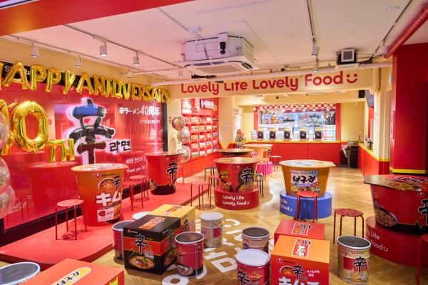 Shin Ramyun Bunsik, Nongshim’s Korean eatery themed around its flagship noodle brand, in Harajuku, Tokyo (Nongshim)